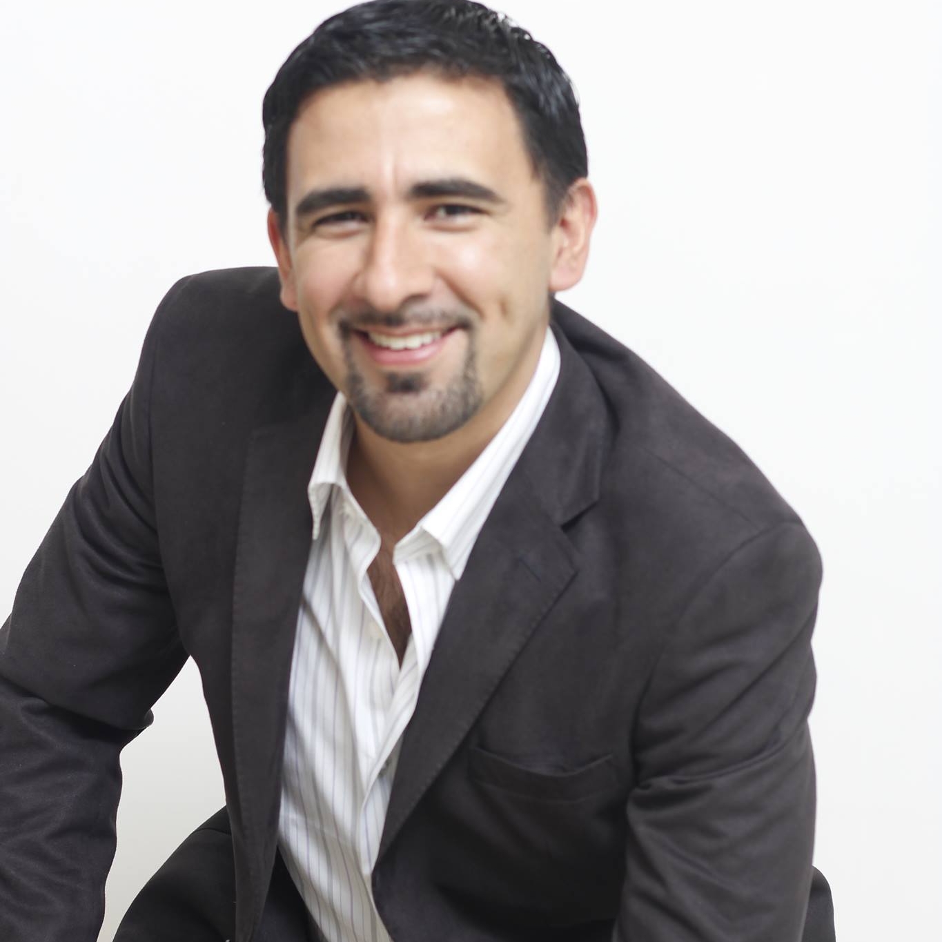 Dr. Oscar Peinado Romero, fundador y director de Normia Internacional